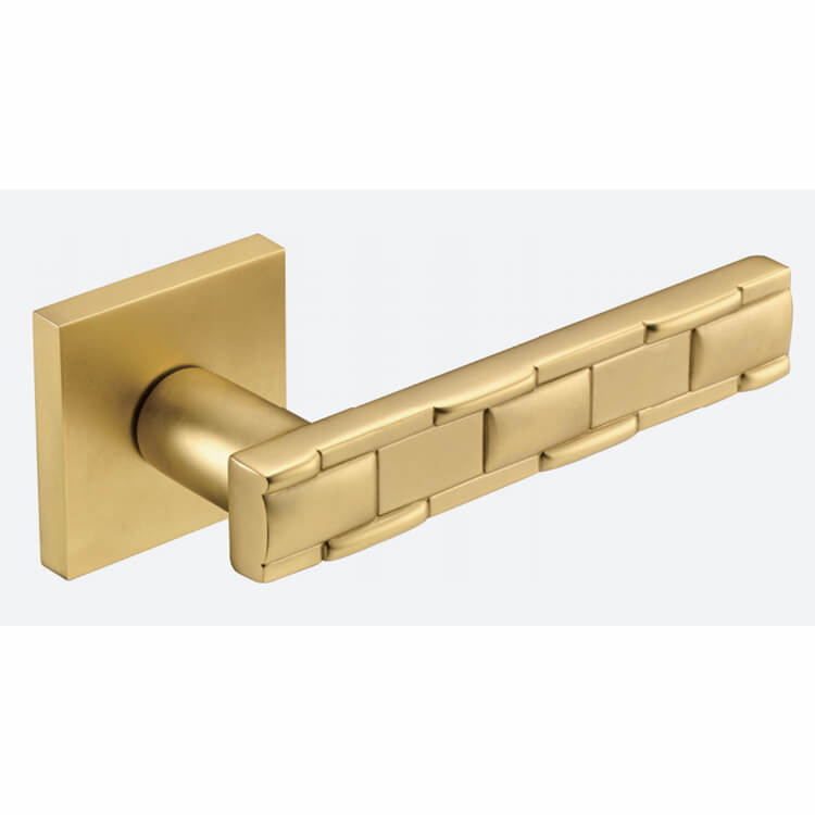 BRASS DOOR HANDLE A801-001